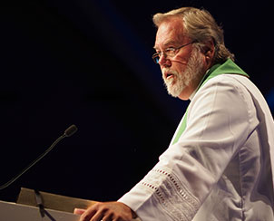 The Rev. Bernhard Seter preaches a Matins sermon to delegates.