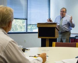 Phil Meinzen, director of Training and Mentoring for the LCMS Foundation, leads a session during a “Lifetime Plan for Giving” seminar. (LCMS Foundation/Adrian Bordeleau)