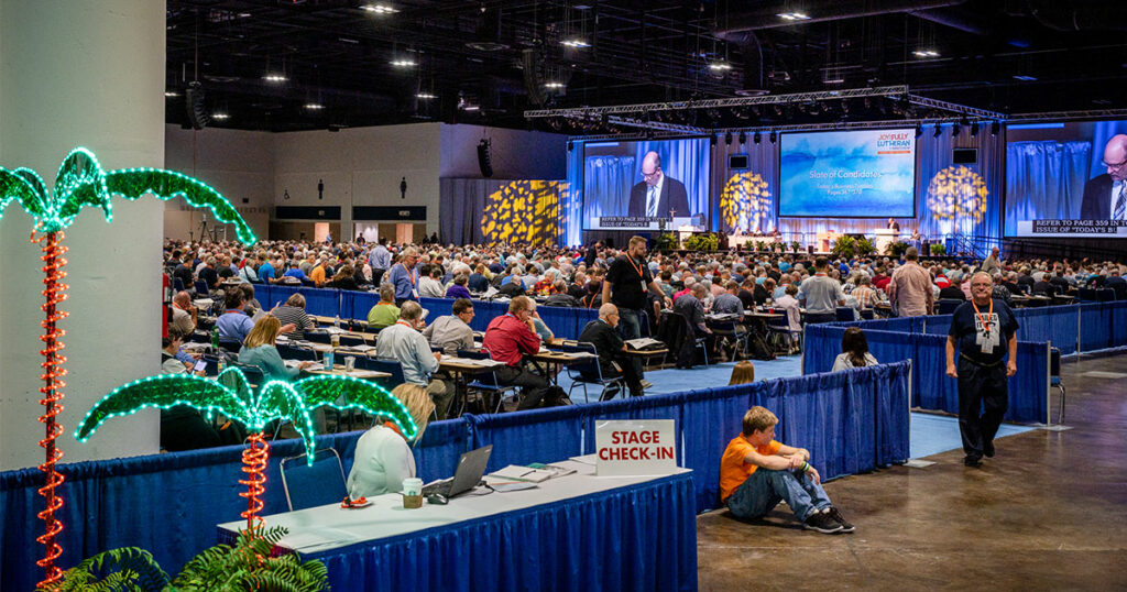 LCMS convention elects board members for Concordias