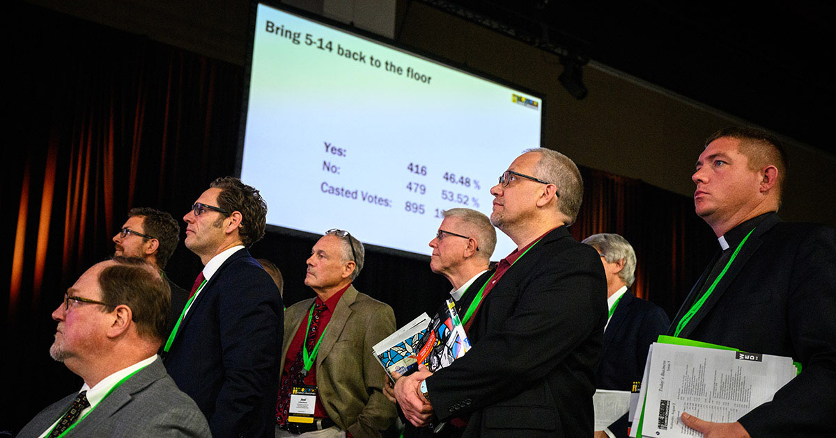 Floor Committee 5 watches as delegates debate recalling the committee to present Resolution 5-14 on Aug. 2 during the 68th Regular Convention of The Lutheran Church—Missouri Synod (LCMS) in Milwaukee, Wis. (LCMS/Erik M. Lunsford)